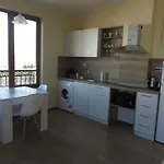 Nereya Palace Mona Apartment *